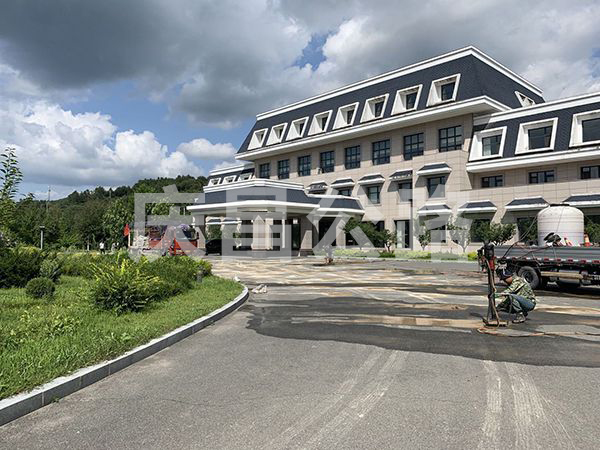 濱海公路壓漿現(xiàn)場(chǎng)